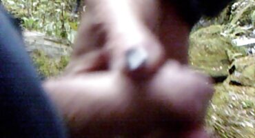 Spreman sam piškiti od dlakave matorke porno zujanja.