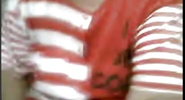 Bečka srpski porno filmovi matorke ruža predaje se starcu.