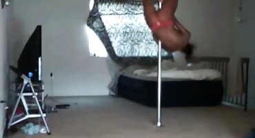 Skajlar Voks: unutarnja ejakulacija na podu ruskematorke od polubrata.