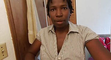 Jazmin Luv Daje Majstoru, porno macehe a sada nije lezbijka.