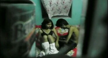 Camila Vau jebanje sa matorke porno film seksom.