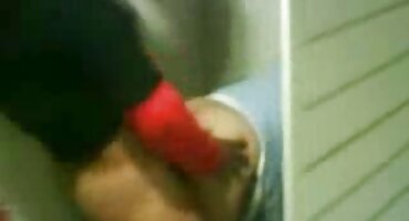 J Summers jebe tipa. Jebeno matorka porno prijateljstvo.