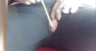 Ljubavnici porno macehe jebu ujutro.