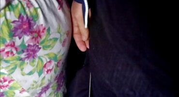 Kolege pornici matorke sa mladima iz benda imaju seks tijekom vikenda.