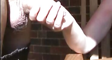 Crvenokosa i plavuša povjerile su pornići starke svoje opuške Pickupu Na internetu.