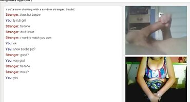 Jebanje s prodavateljem porno matorke galerija u svlačionici.