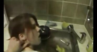 S velikim lijepim porno filmovi starke sisama.