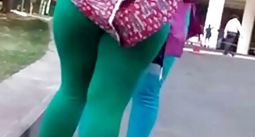 Mladenci jebu na srpske matorke porn kameru.