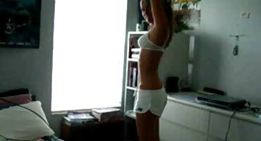 Bijela srpski porno filmovi matorke kurva jebeno u dupe s crnom.