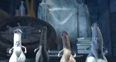 Kava, kroasani i lezbijski pornomatorke seks ruskih emigranata.