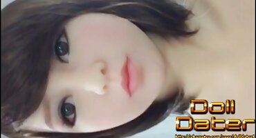 Sperma teče iz Aima_ matorka porno Aima_ i ona neće zatrudnjeti.