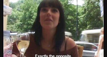 Kadulja prži analni jabukovač i porno filmovi matorke udara kuracom u čelo.