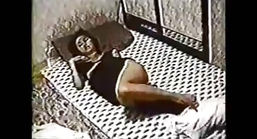 Lijepa plavuša Fingering Pička porno slike matorki u karanteni.