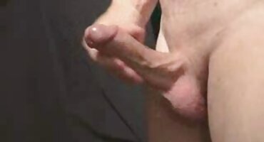 Azijka uzima dozu srpski porno filmovi matorke sperme na spužvi.