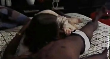 Curva daje Michaelu pornomatorke let.