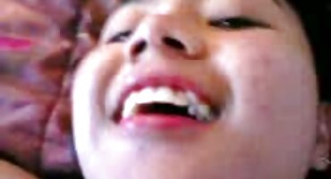 Pomoćnik Djeda Mraza Jordi El Nino Polla fucks matorke porno domaćice.