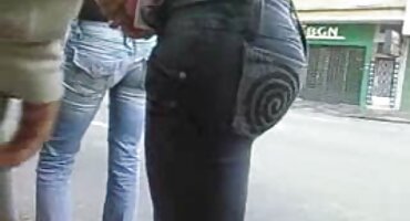 Ćelav ujutro peče crvenokosu Laci porno hub matorke Lennon.