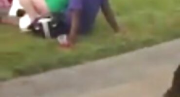 Jebeno u dupe i porno macehe kolutanje očima.