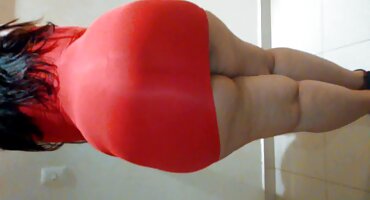 Kaili raketa je bila na matorke porno velikom penisu Oagm-a.