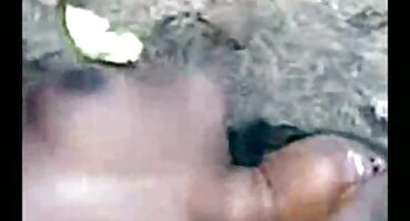 Kazniti jednu od porno matorka djevojaka tvrdim lezbijskim jebanjem.