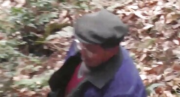 Alia sisate babe porno Brinn pokazuje seksualne sposobnosti.