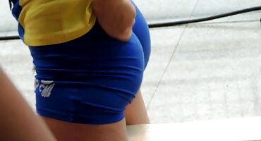 Ukrajinski crvenokosa jebanje pornici stare matorke s fotografom.