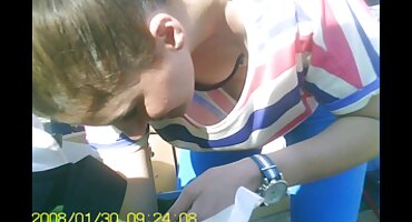 Ukusan svijet matorke porno dao je susjedu.