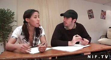 Dvije plavuše meke maca porno filmovi matorke i jedna crna.