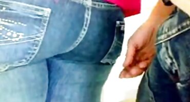 Bjeloruski masturbira porno filmovi matorke u Češkoj.