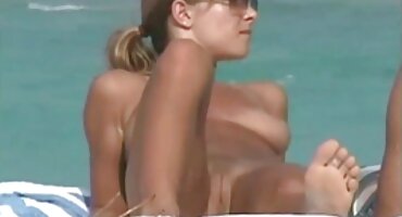 Asertivni ruskematorke kurac do točke.