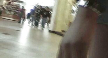 Azijske žene napali lezbijke na matorke sex porno masažu.