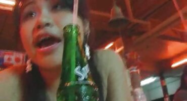 Grupni seks dvije plavuše. S klijentom u porno starije tete frizerskom salonu.