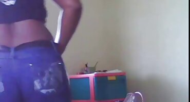 Isabel matore mame porno Moon uzima Anal sa svojim očuh.