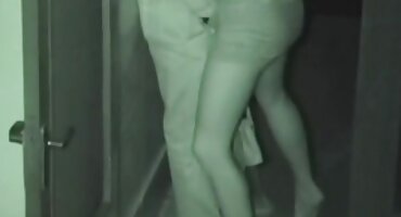 Zrela kurve jebanje s muškarcem, dogovarajući mu audiciju. pornomatorke