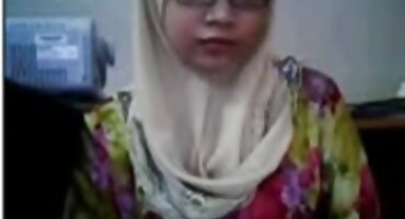 Internet djevojka sranje pornici sisate babe kurac ujutro, ali ne jebanje u maca.