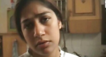 Djevojka guta spermu nakon porno stare matorke seksa.