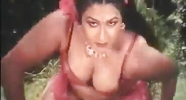 Stenjanje od penisa u maca porno filmovi matorke na casting.