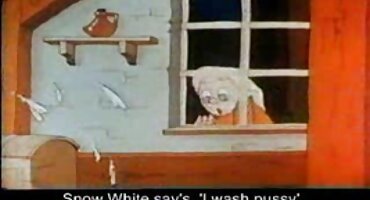 Šef Nicolette Shea jebanje porno sa matorkama sa zaposlenikom.