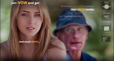 Dvije školarke imaju seks sa školskim kolegama porno filmovi matorke pod vodstvom učitelja.